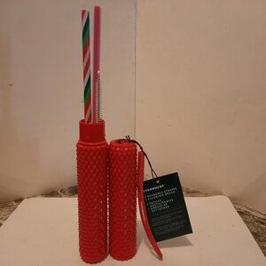 NEW Starbucks Reusable Straws with  Red Stuitdded Case & Straw Cleaner